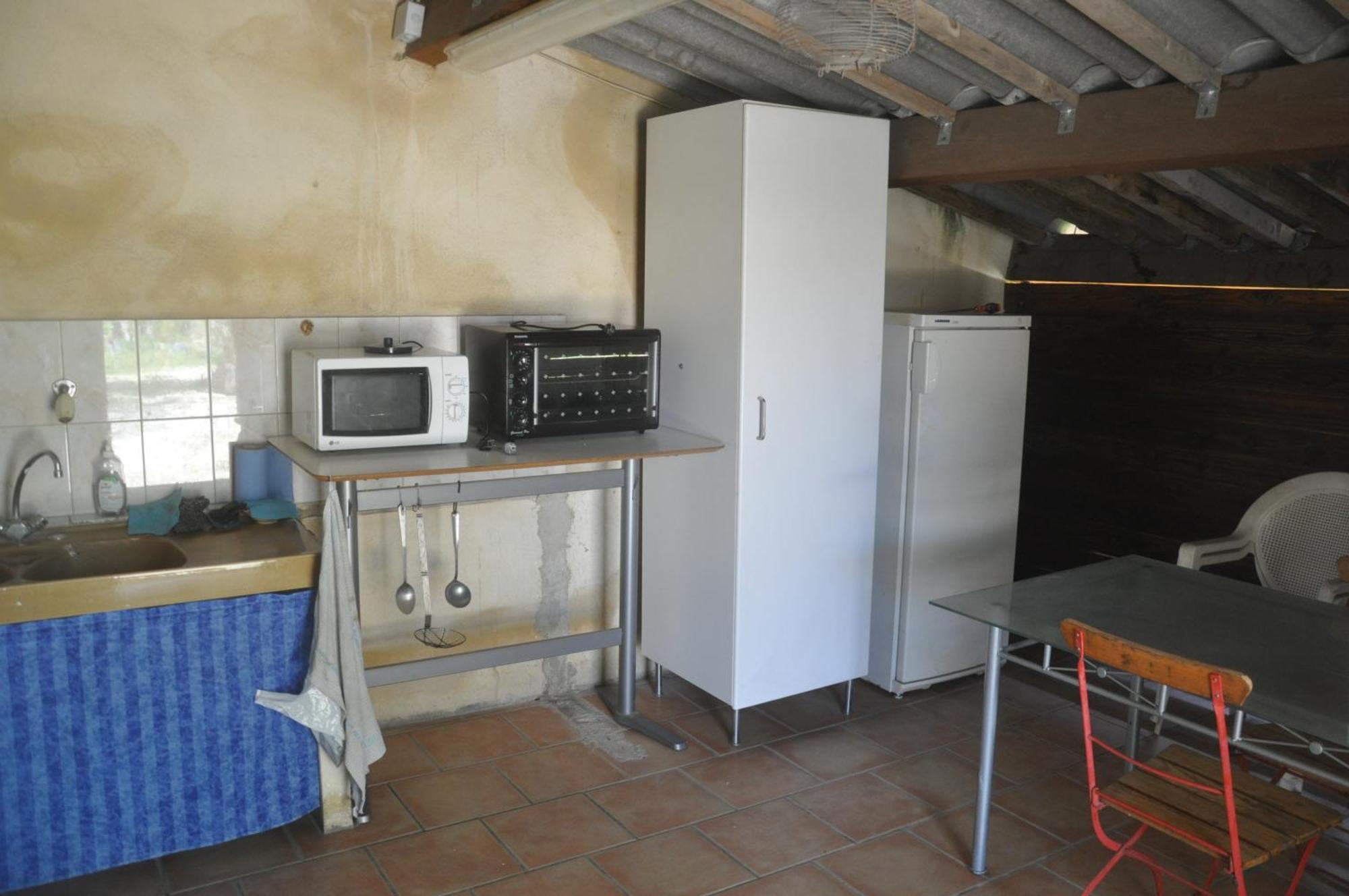 La Ferme De Tonton Jules Et Mame Julia Bed and Breakfast Entraigues-sur-la-Sorgue Εξωτερικό φωτογραφία