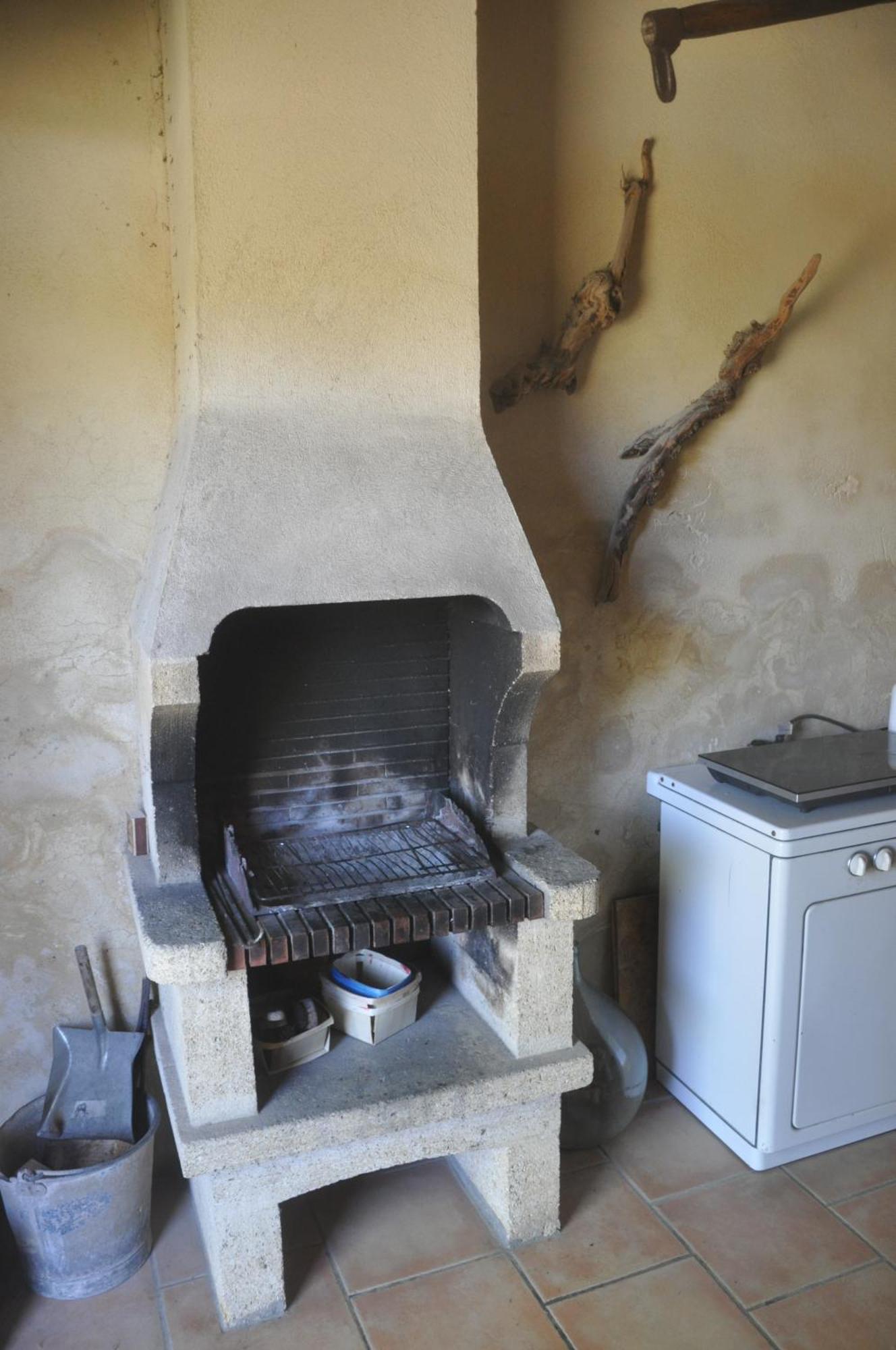 La Ferme De Tonton Jules Et Mame Julia Bed and Breakfast Entraigues-sur-la-Sorgue Εξωτερικό φωτογραφία